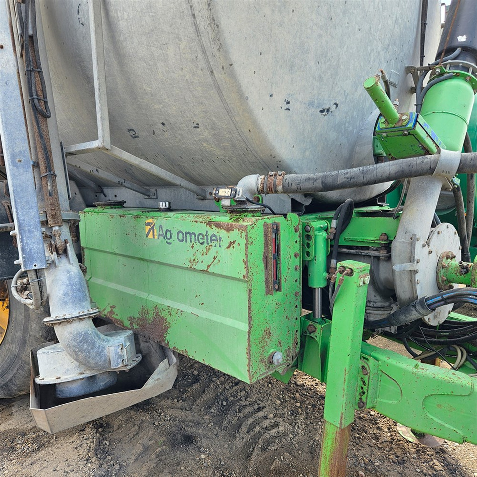 Fertilizing equipment Joskin 26000TRS: picture 13