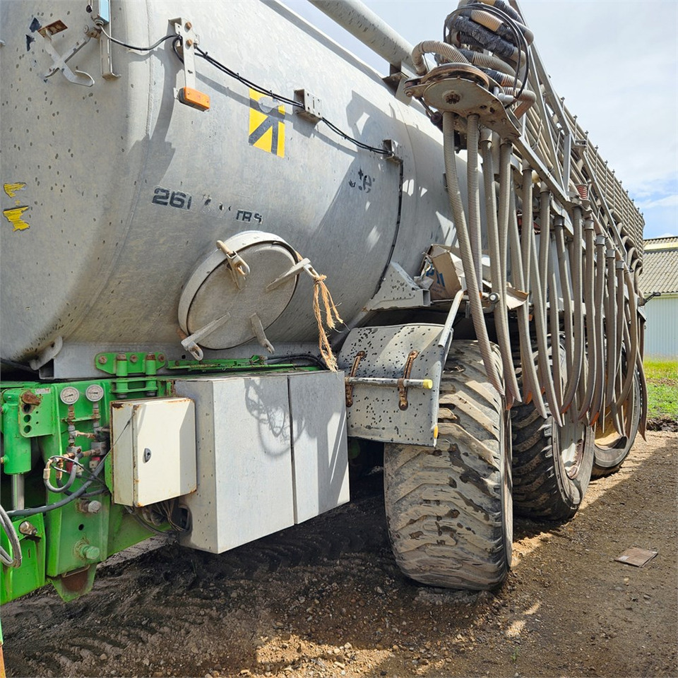 Fertilizing equipment Joskin 26000TRS: picture 14