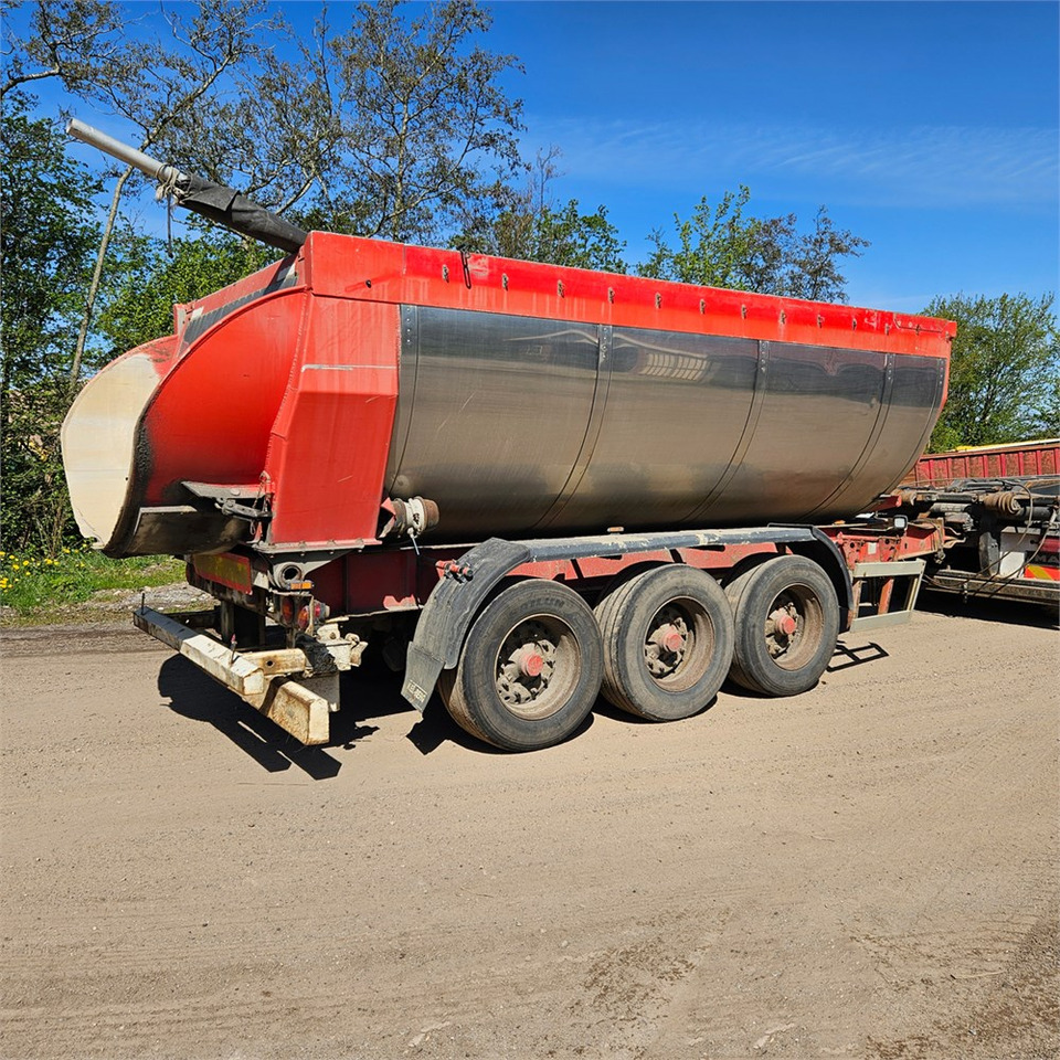 Kel-Berg THKM24 - Tipper trailer: picture 1 Kel-Berg THKM24 - Tipper trailer: picture 1