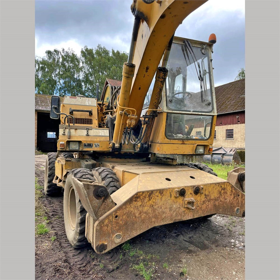 Wheel excavator Liebherr A 902: picture 12
