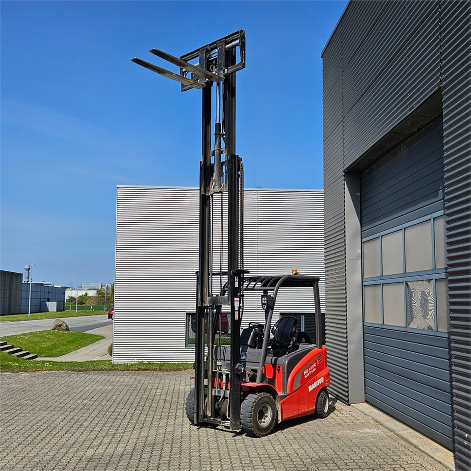Forklift Manitou ME 425C: picture 6
