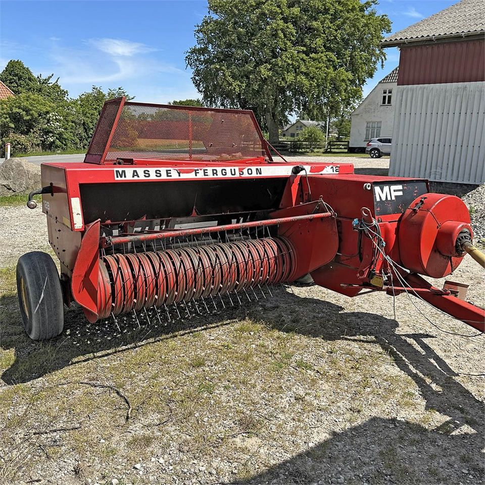 Massey Ferguson MF128 - Hay and forage equipment: picture 1 Massey Ferguson MF128 - Hay and forage equipment: picture 1