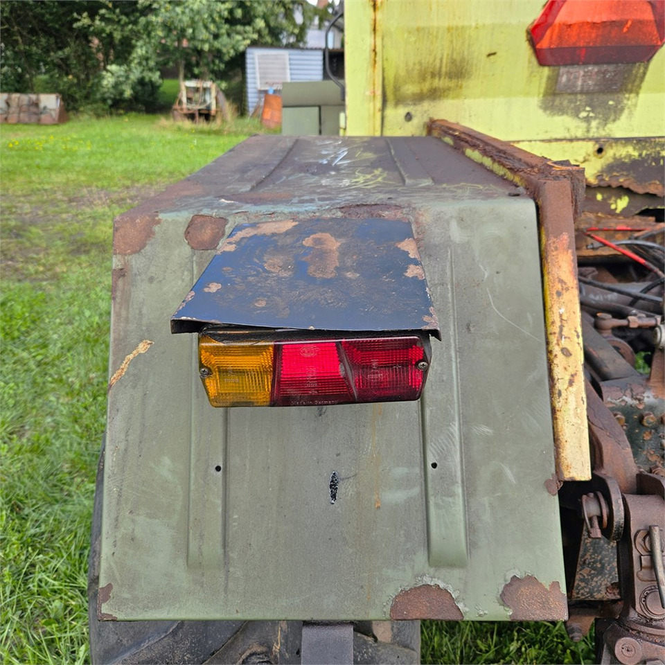 Farm tractor Mercedes Trac 900 Turbo: picture 35