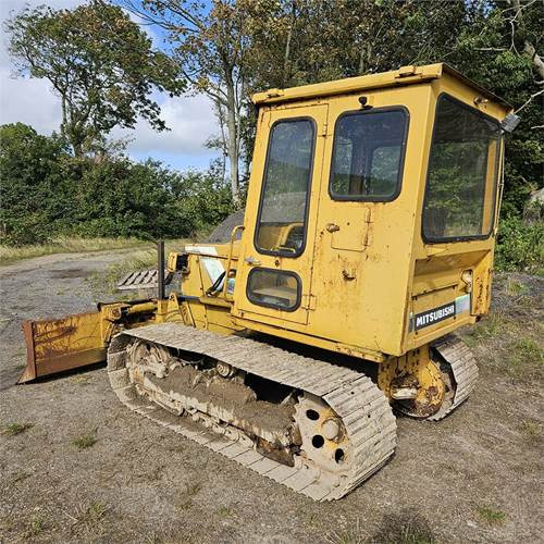 Mitsubishi BD2G - Bulldozer: picture 3 Mitsubishi BD2G - Bulldozer: picture 3