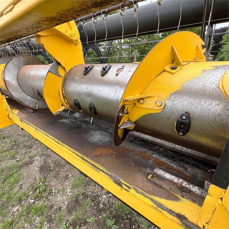 Harvester New Holland 41V: picture 19