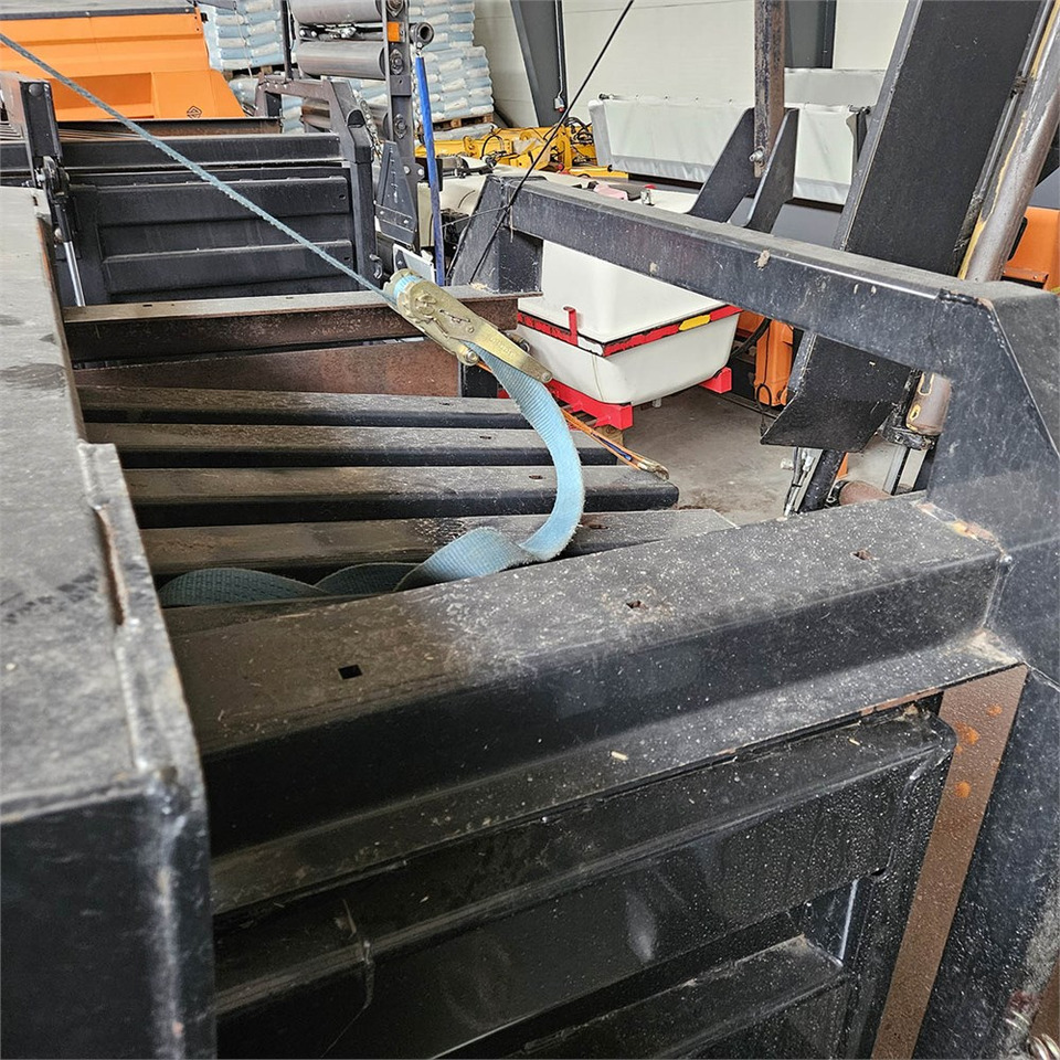 Leasing of New Holland BB9090 New Holland BB9090: picture 14 Leasing of New Holland BB9090 New Holland BB9090: picture 14