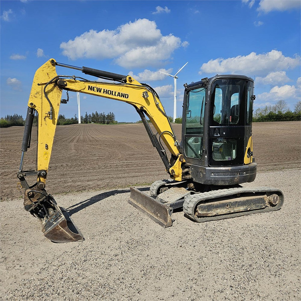 New Holland E39 B - Mini excavator: picture 2 New Holland E39 B - Mini excavator: picture 2