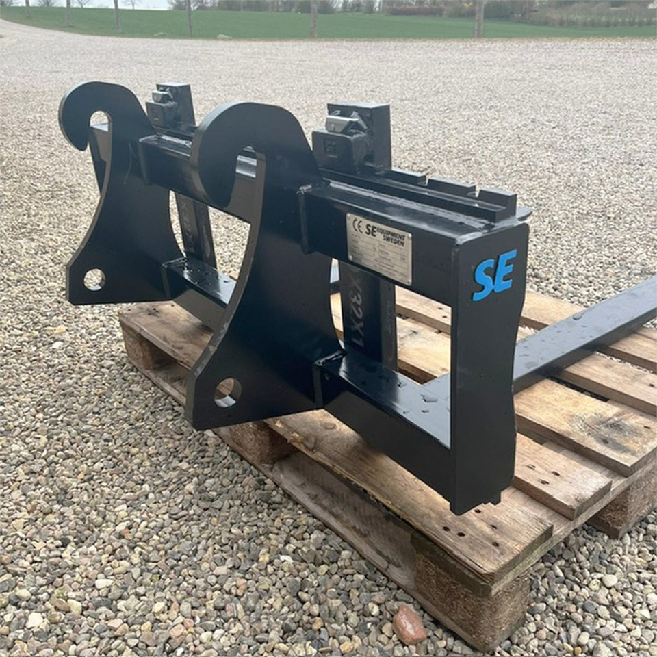 SE Equipment Giant - Forks for Construction machinery: picture 3 SE Equipment Giant - Forks for Construction machinery: picture 3