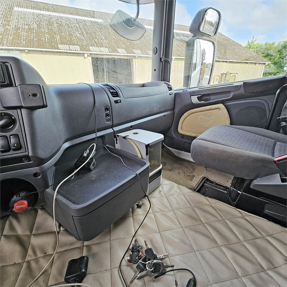 Tipper, Crane truck Scania R500: picture 21