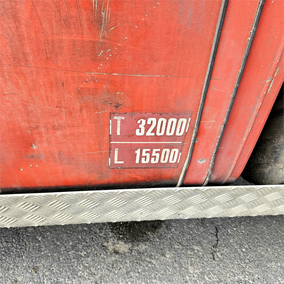 Tipper, Crane truck Scania R500: picture 40
