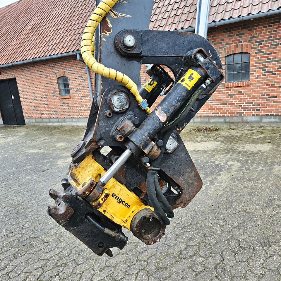 Schaeff-Terex TW110 - Wheel excavator: picture 4 Schaeff-Terex TW110 - Wheel excavator: picture 4