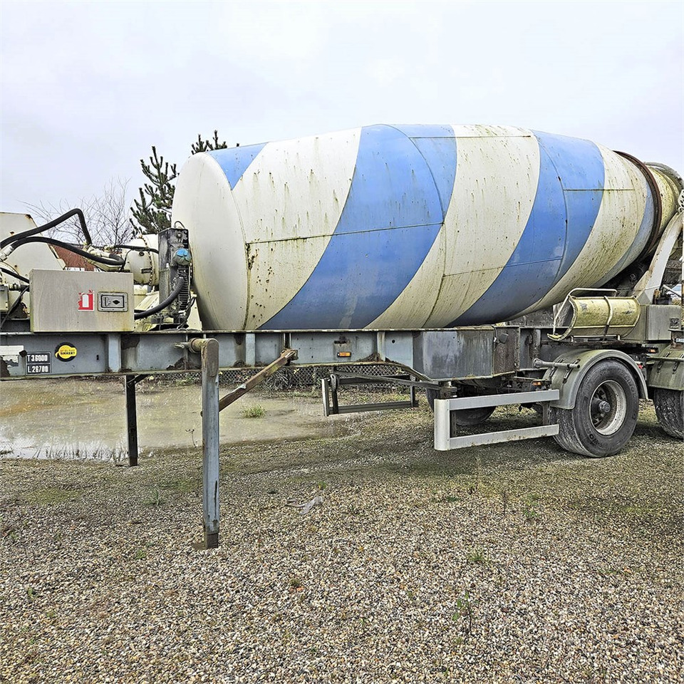 Schwing Stetter 10 m3 - Concrete mixer: picture 3 Schwing Stetter 10 m3 - Concrete mixer: picture 3