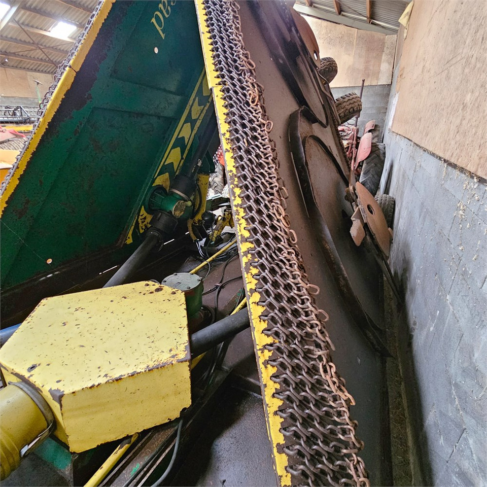 Hay and forage equipment Spearhead Multicut 820: picture 24