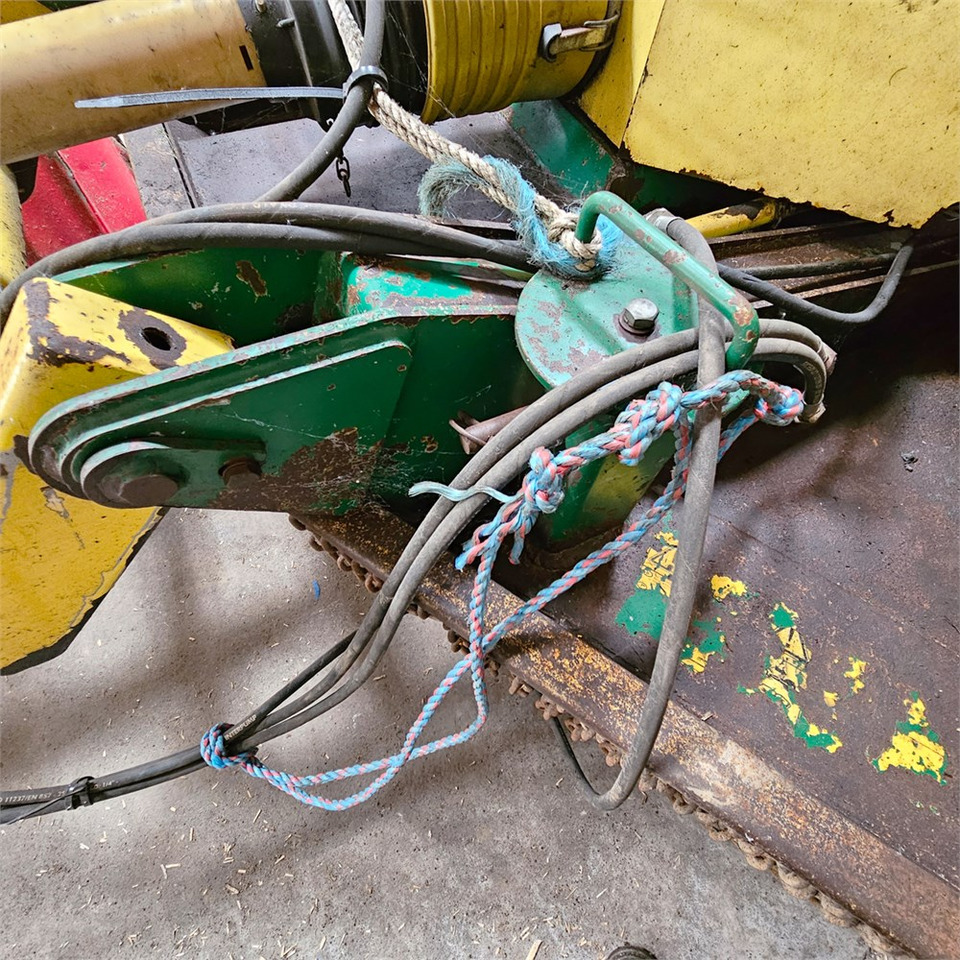 Hay and forage equipment Spearhead Multicut 820: picture 25