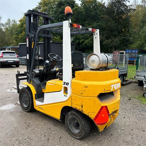 TCM FG30 T6H - Forklift: picture 4 TCM FG30 T6H - Forklift: picture 4