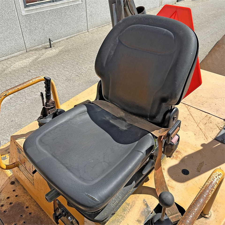 Mini dumper Thwaites Mach 864: picture 13