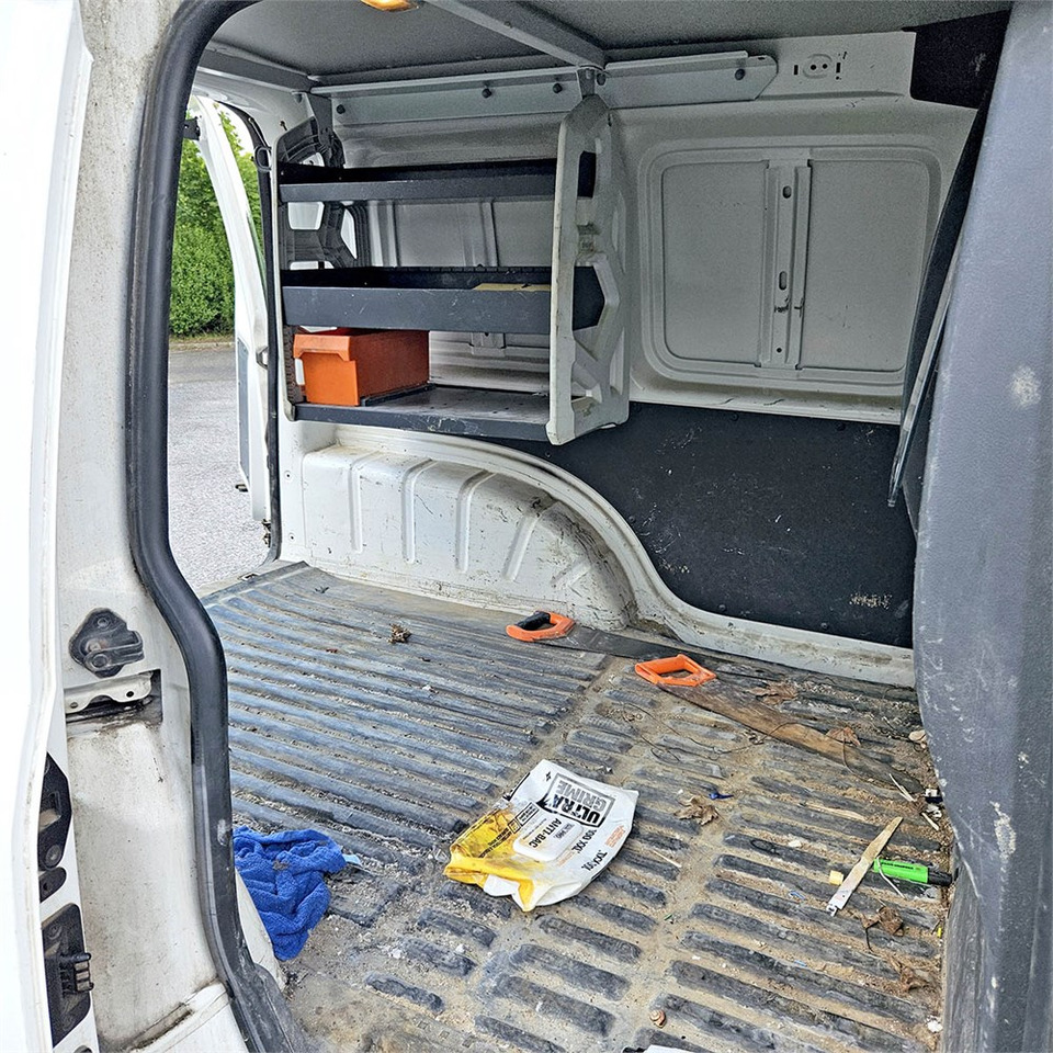 Small van VW Caddy 1,6 TDI BMT 102 HK: picture 12