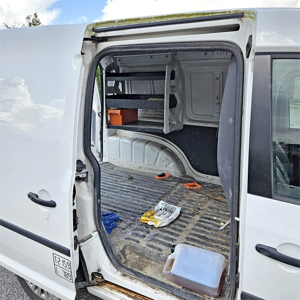 Small van VW Caddy 1,6 TDI BMT 102 HK: picture 11