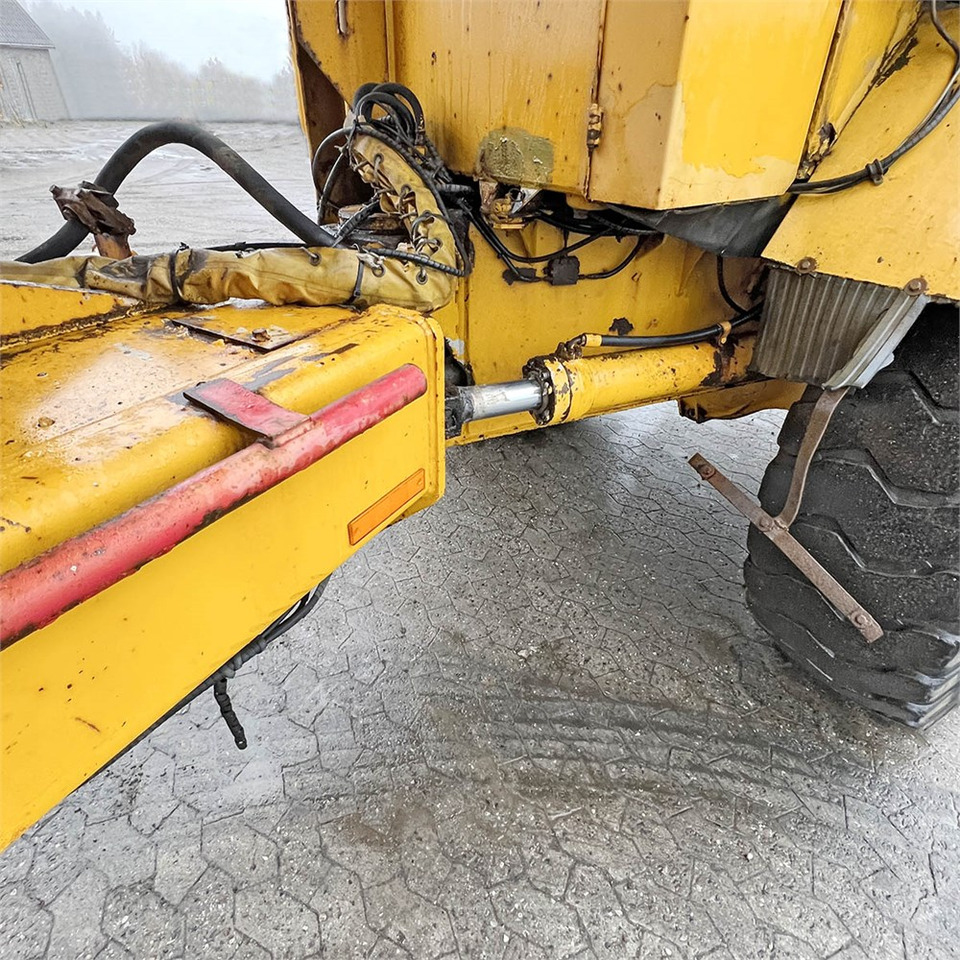 Articulated dumper Volvo A20: picture 36