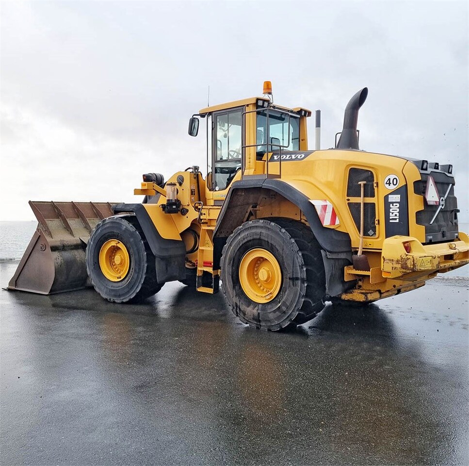 Volvo L150G - Wheel loader: picture 1 Volvo L150G - Wheel loader: picture 1