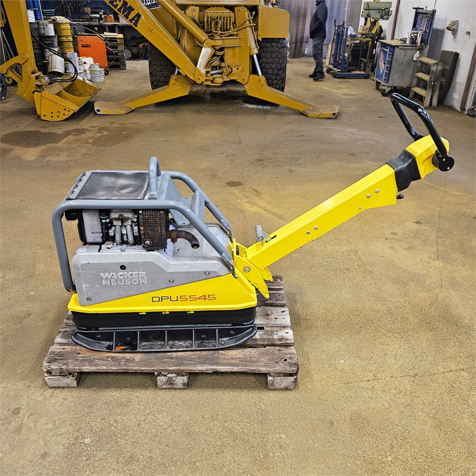 Wacker Neuson DPU 5545 - Vibratory plate: picture 1 Wacker Neuson DPU 5545 - Vibratory plate: picture 1