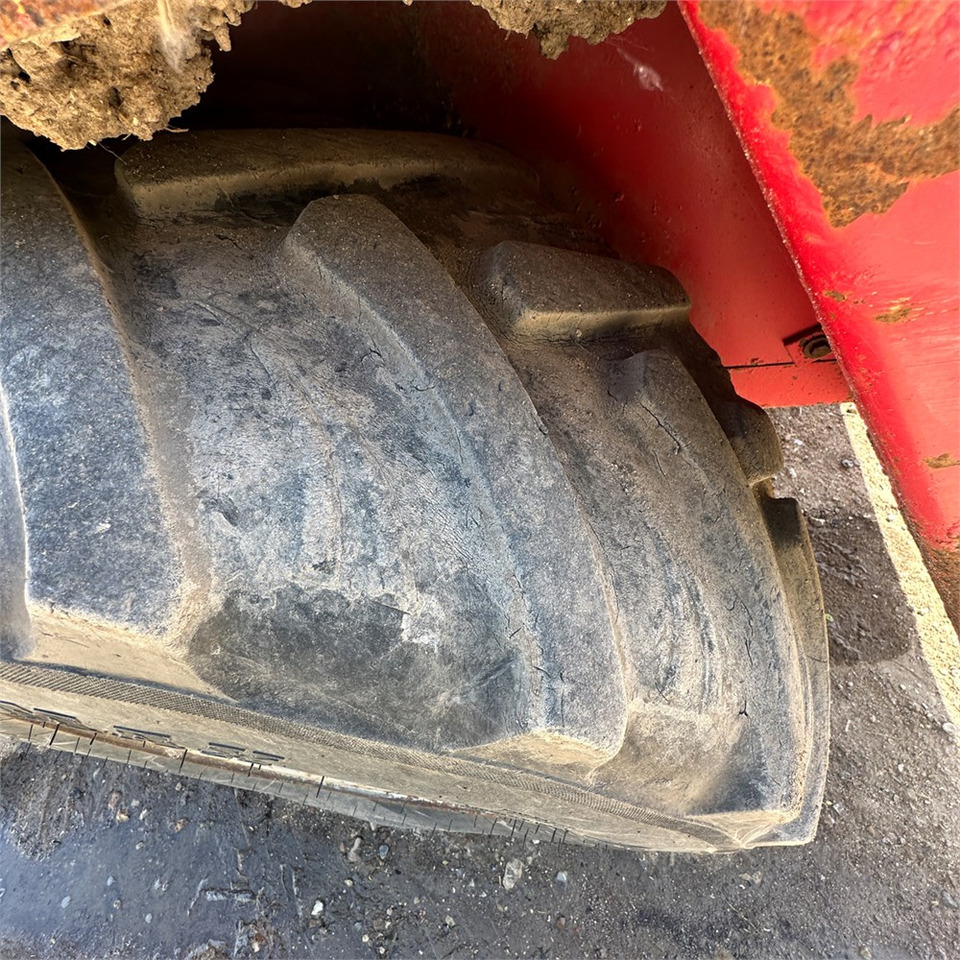 Wheel loader Weidemann 4204: picture 39