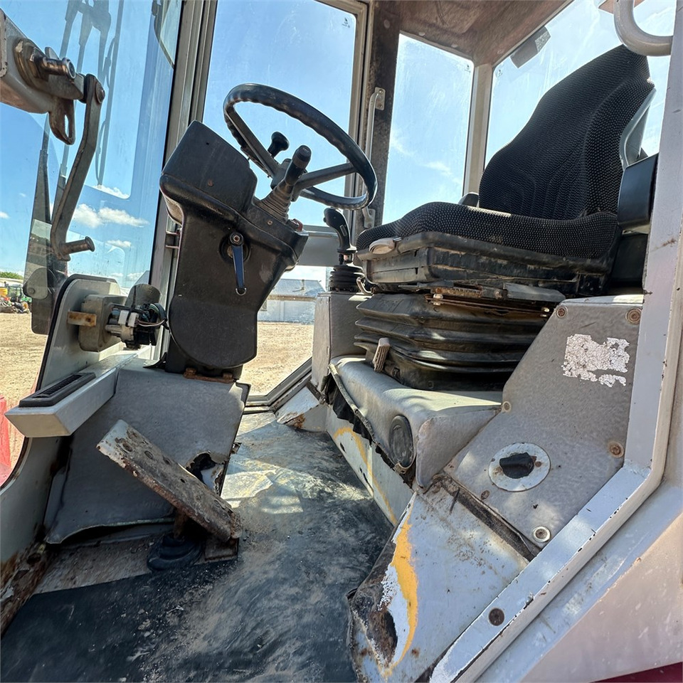 Wheel loader Weidemann 4204: picture 14