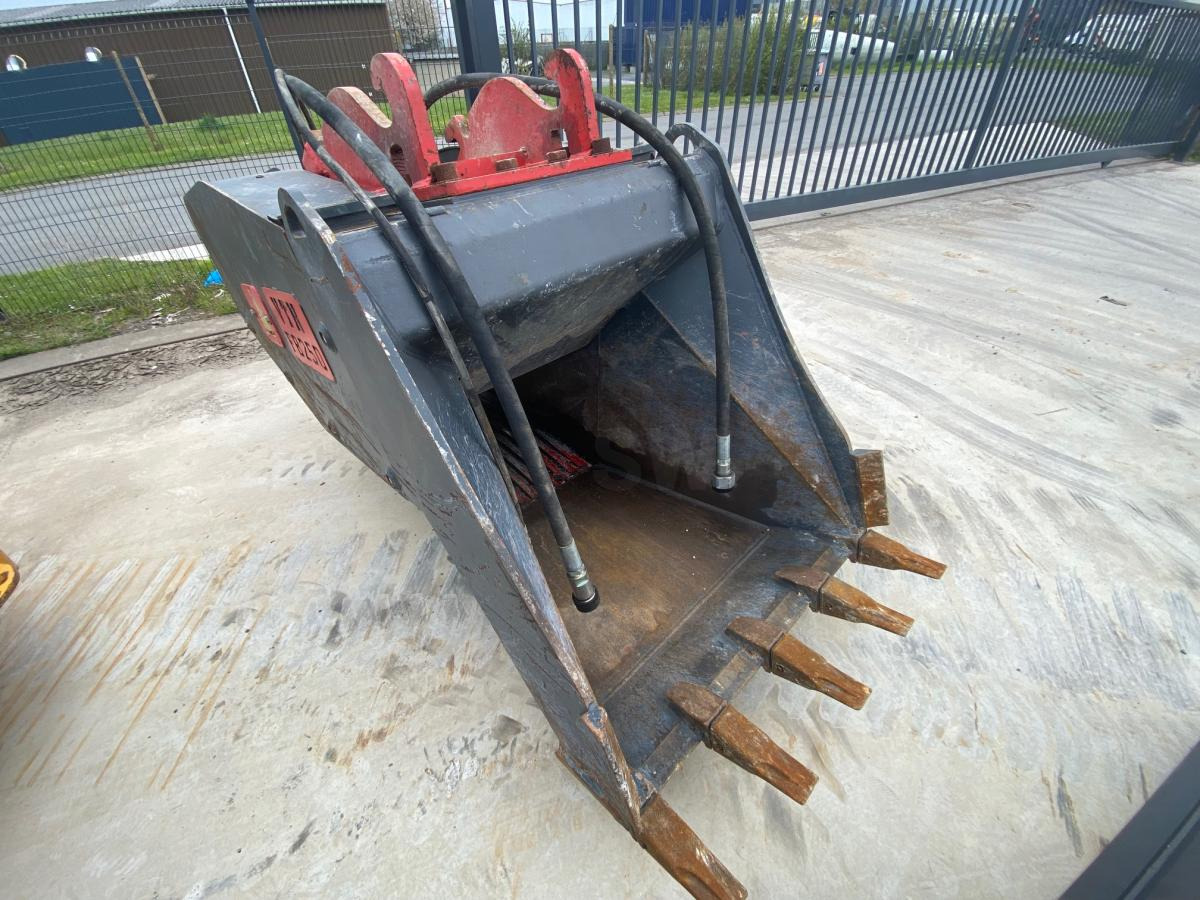 VTN FB 250 - Excavator bucket: picture 1 VTN FB 250 - Excavator bucket: picture 1