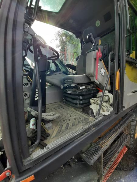 Wheel excavator Volvo EW 160E: picture 6