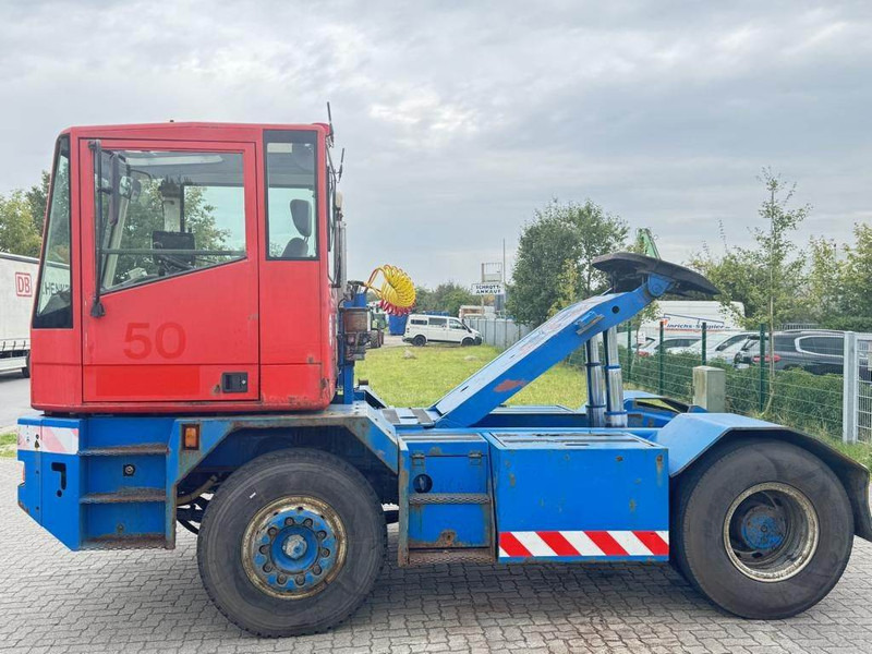CVS Ferrari TT2516BV (4x2) - Terminal tractor: picture 1 CVS Ferrari TT2516BV (4x2) - Terminal tractor: picture 1