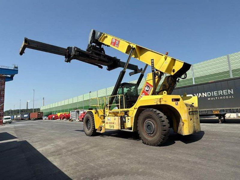 Hyster RS4633IH - Reach stacker: picture 2 Hyster RS4633IH - Reach stacker: picture 2