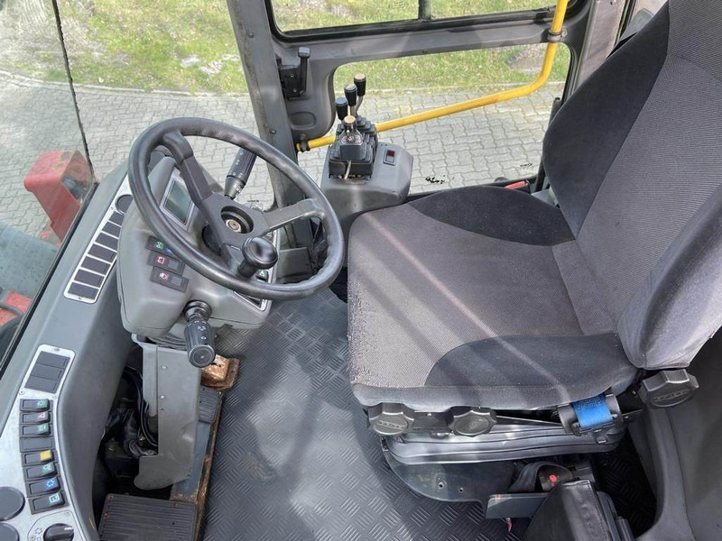 Diesel forklift Kalmar DCE150-12: picture 10