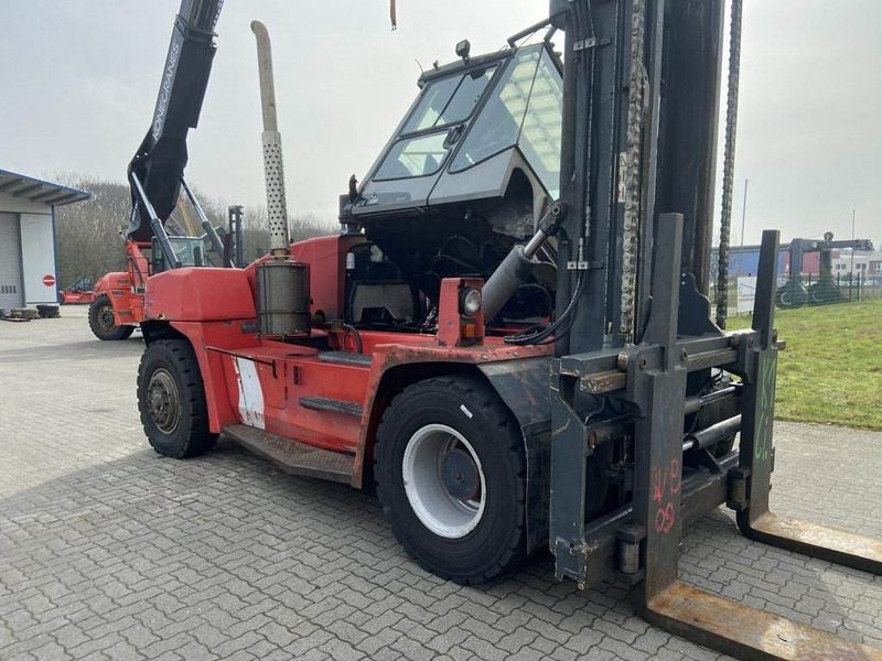 Diesel forklift Kalmar DCE150-12: picture 6