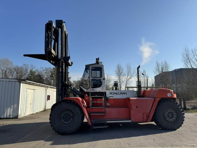 SMV 42-1200B - Diesel forklift: picture 5 SMV 42-1200B - Diesel forklift: picture 5