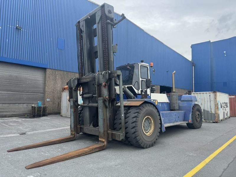 SMV 52-1200B - Diesel forklift: picture 3 SMV 52-1200B - Diesel forklift: picture 3