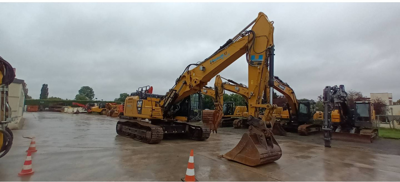 CAT 330F - Crawler excavator: picture 2 CAT 330F - Crawler excavator: picture 2