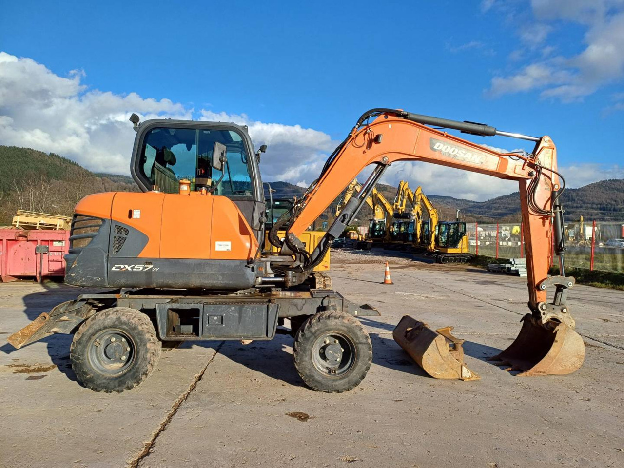 Wheel excavator DOOSAN INFRACORE AMERICA CORP. DX57W-7: picture 11