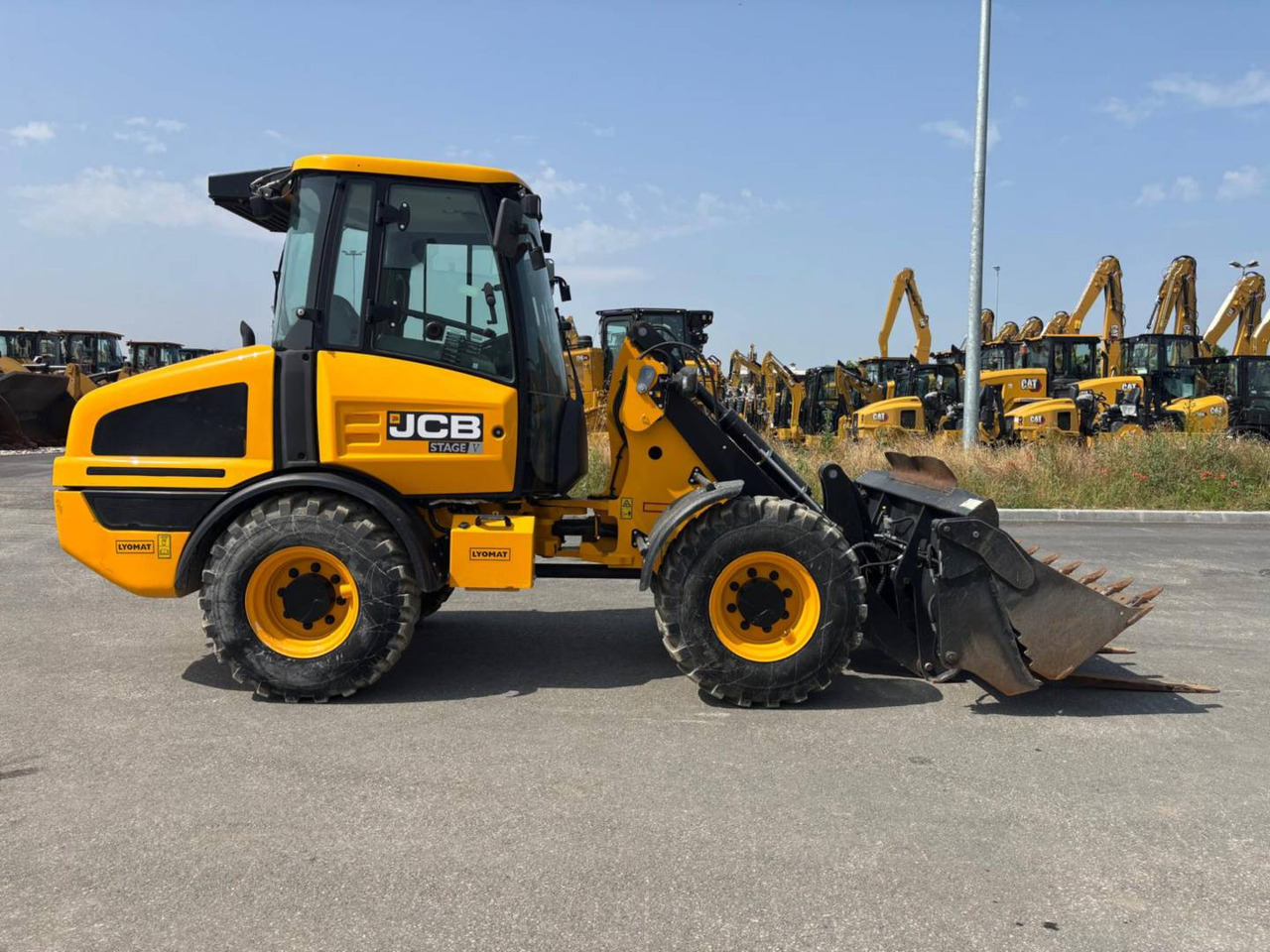 JCB 407 - Wheel loader: picture 3 JCB 407 - Wheel loader: picture 3
