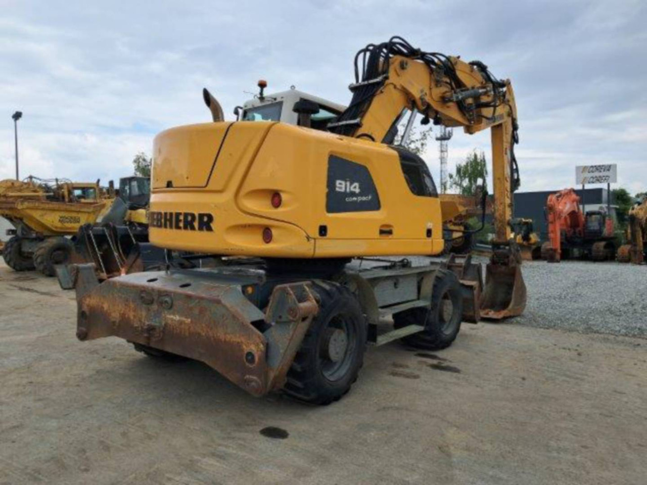 LIEBHERR A914 - Wheel excavator: picture 2 LIEBHERR A914 - Wheel excavator: picture 2