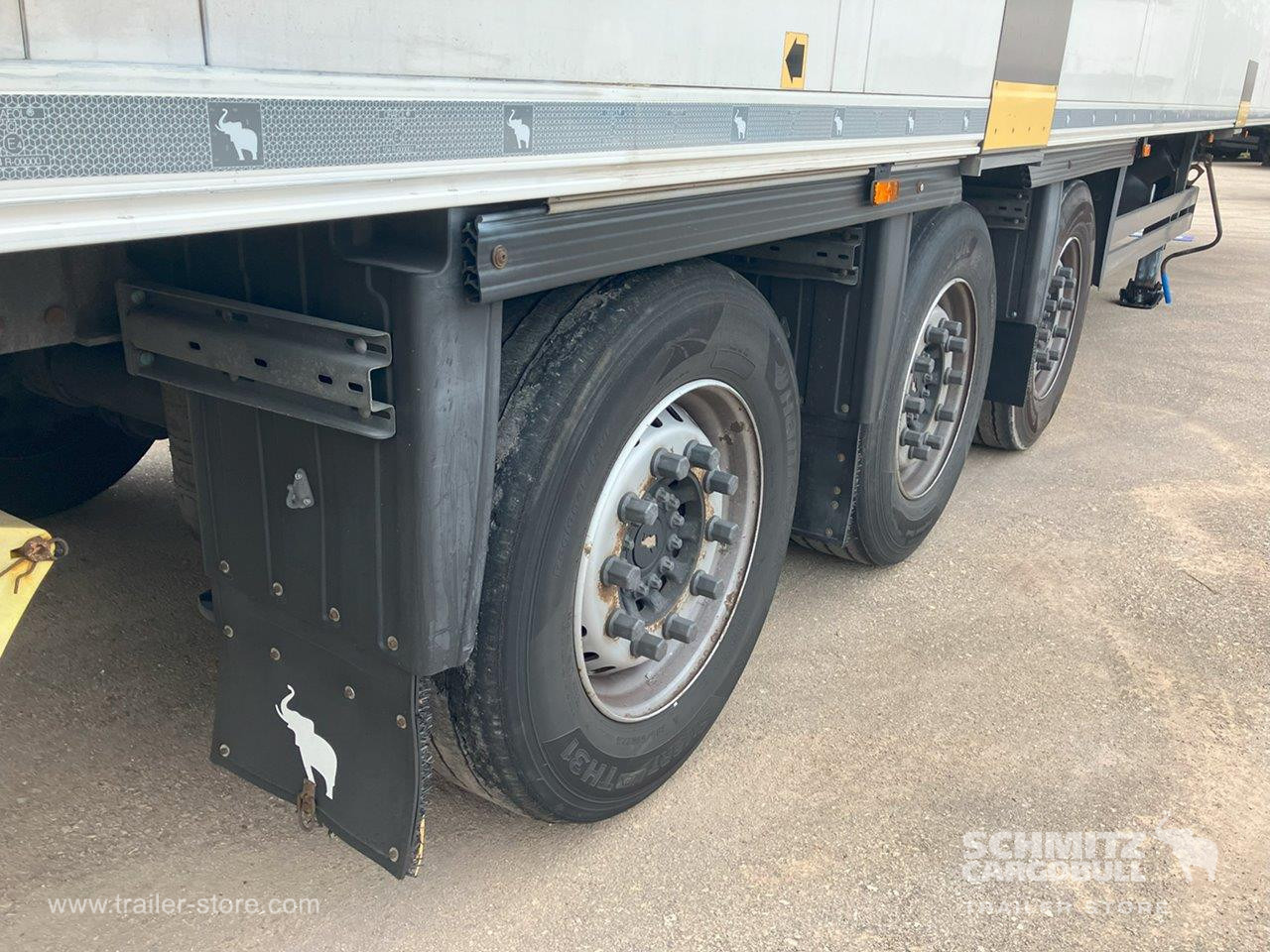 SCHMITZ Semiremolque Frigo Standard - Isothermal semi-trailer: picture 5 SCHMITZ Semiremolque Frigo Standard - Isothermal semi-trailer: picture 5