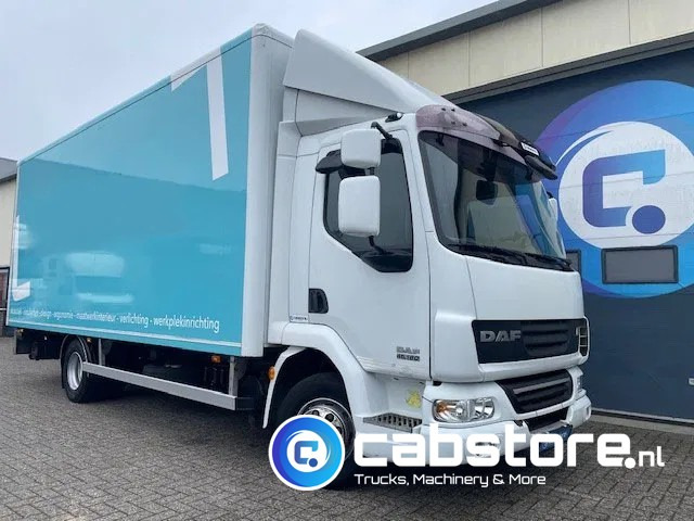 DAF LF 45 .180 4x2 Bakwagen - 12 Ton's - MANUAL - Airco - Year 2007 - Box truck: picture 2 DAF LF 45 .180 4x2 Bakwagen - 12 Ton's - MANUAL - Airco - Year 2007 - Box truck: picture 2