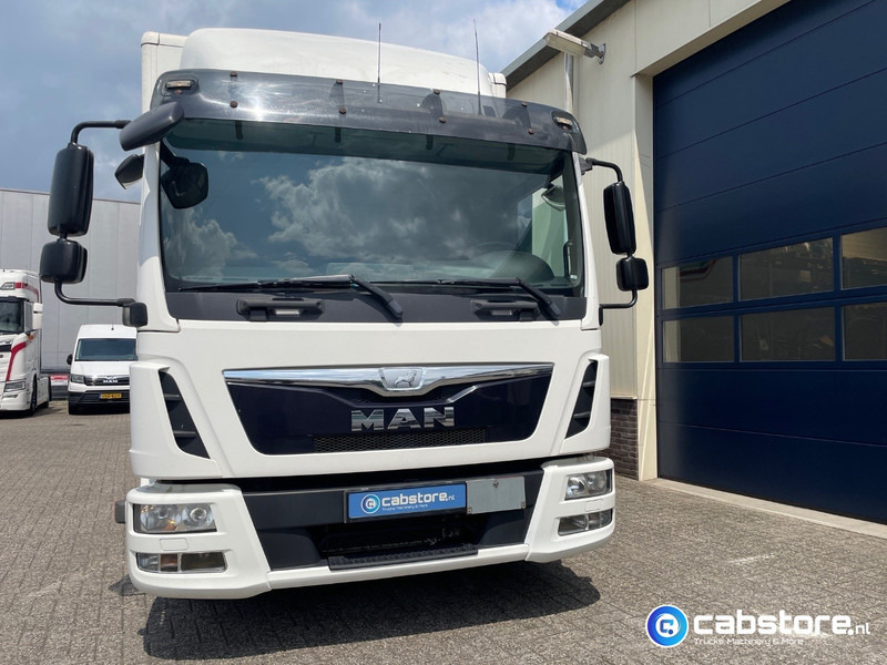 MAN TGL 8.180 4X2 BL Euro 6 - Bakwagen - Bouwjaar 2014 - Laadklep - 3 zitplaatsen - Km 432.134 - Box truck: picture 5 MAN TGL 8.180 4X2 BL Euro 6 - Bakwagen - Bouwjaar 2014 - Laadklep - 3 zitplaatsen - Km 432.134 - Box truck: picture 5