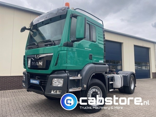 MAN TGS 18.460 4x4 tractor Euro 6 - Hydrodrive - Bouwjaar 05-2018 - Automaat - Hydrauliek unit kipper - Slaapcabine - Km 573.395 - Tractor unit: picture 2 MAN TGS 18.460 4x4 tractor Euro 6 - Hydrodrive - Bouwjaar 05-2018 - Automaat - Hydrauliek unit kipper - Slaapcabine - Km 573.395 - Tractor unit: picture 2