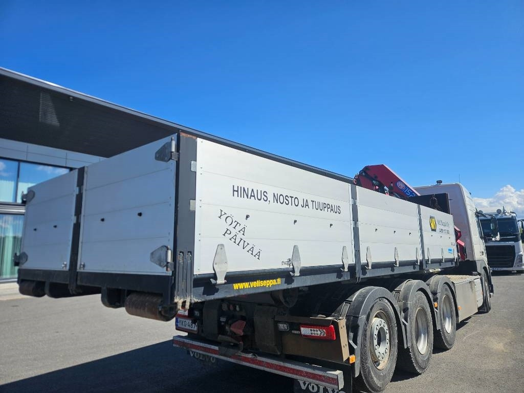 HMF 1520 K4 lisähydrauliikalla - Flatbed body: picture 2 HMF 1520 K4 lisähydrauliikalla - Flatbed body: picture 2