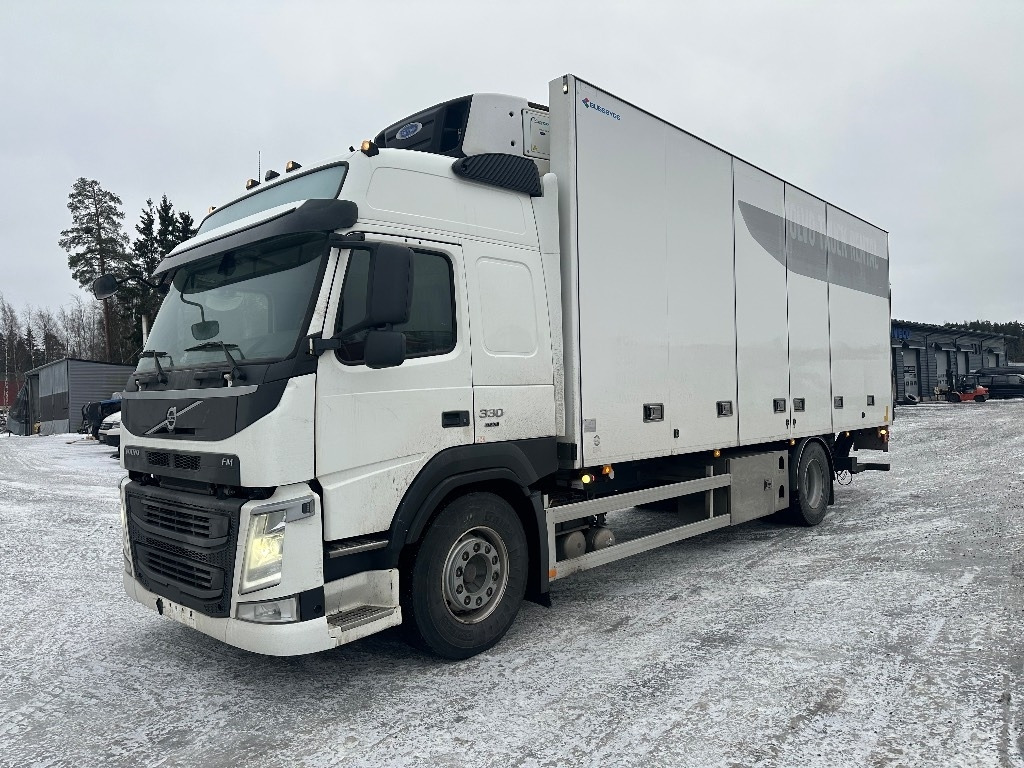 Volvo FM 330 - Refrigerator truck: picture 1 Volvo FM 330 - Refrigerator truck: picture 1