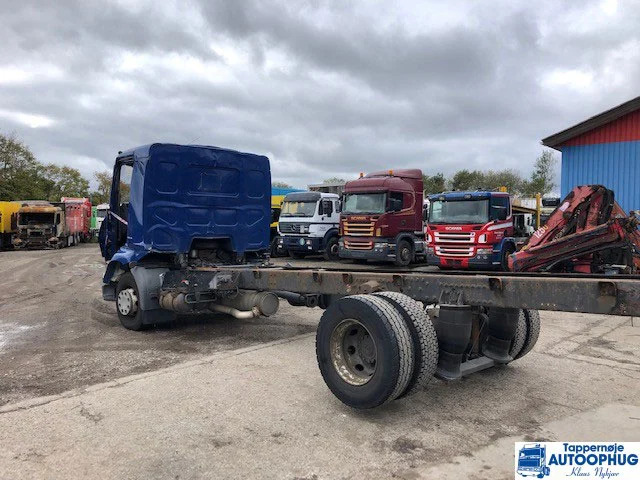 Renault Midlum 280 DXI euro 5 - Cab chassis truck: picture 2 Renault Midlum 280 DXI euro 5 - Cab chassis truck: picture 2