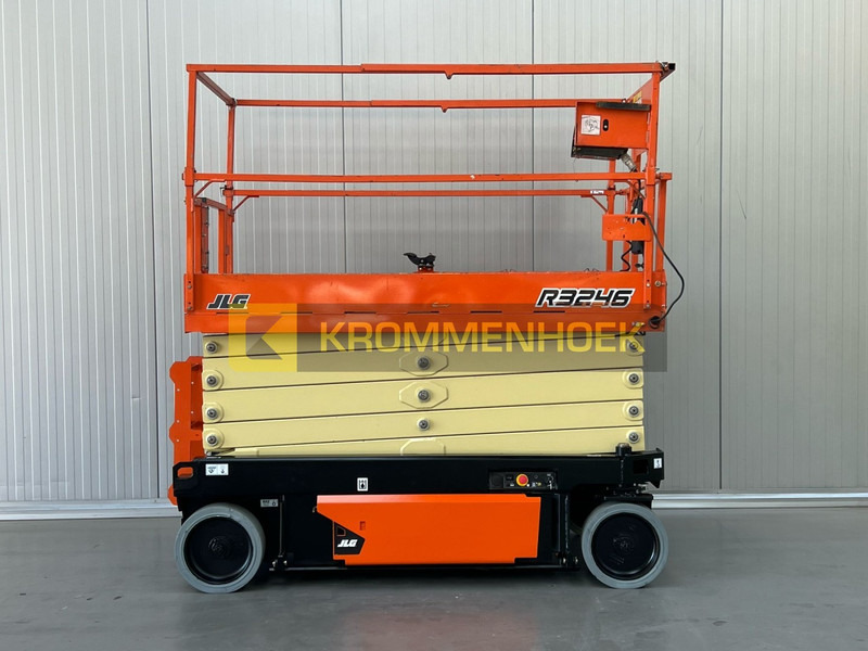 JLG R 3246 - Scissor lift: picture 5 JLG R 3246 - Scissor lift: picture 5