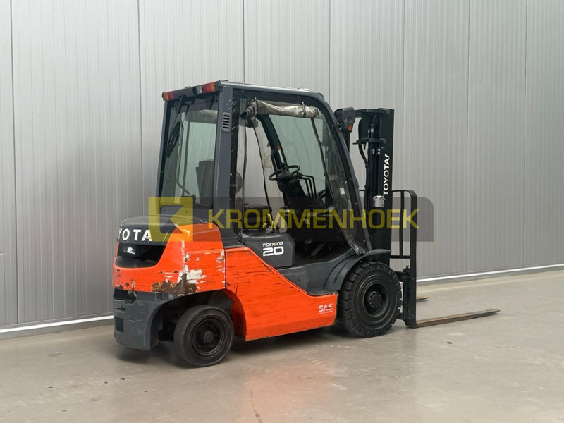 Toyota 02-8FDF20 - Diesel forklift: picture 4 Toyota 02-8FDF20 - Diesel forklift: picture 4