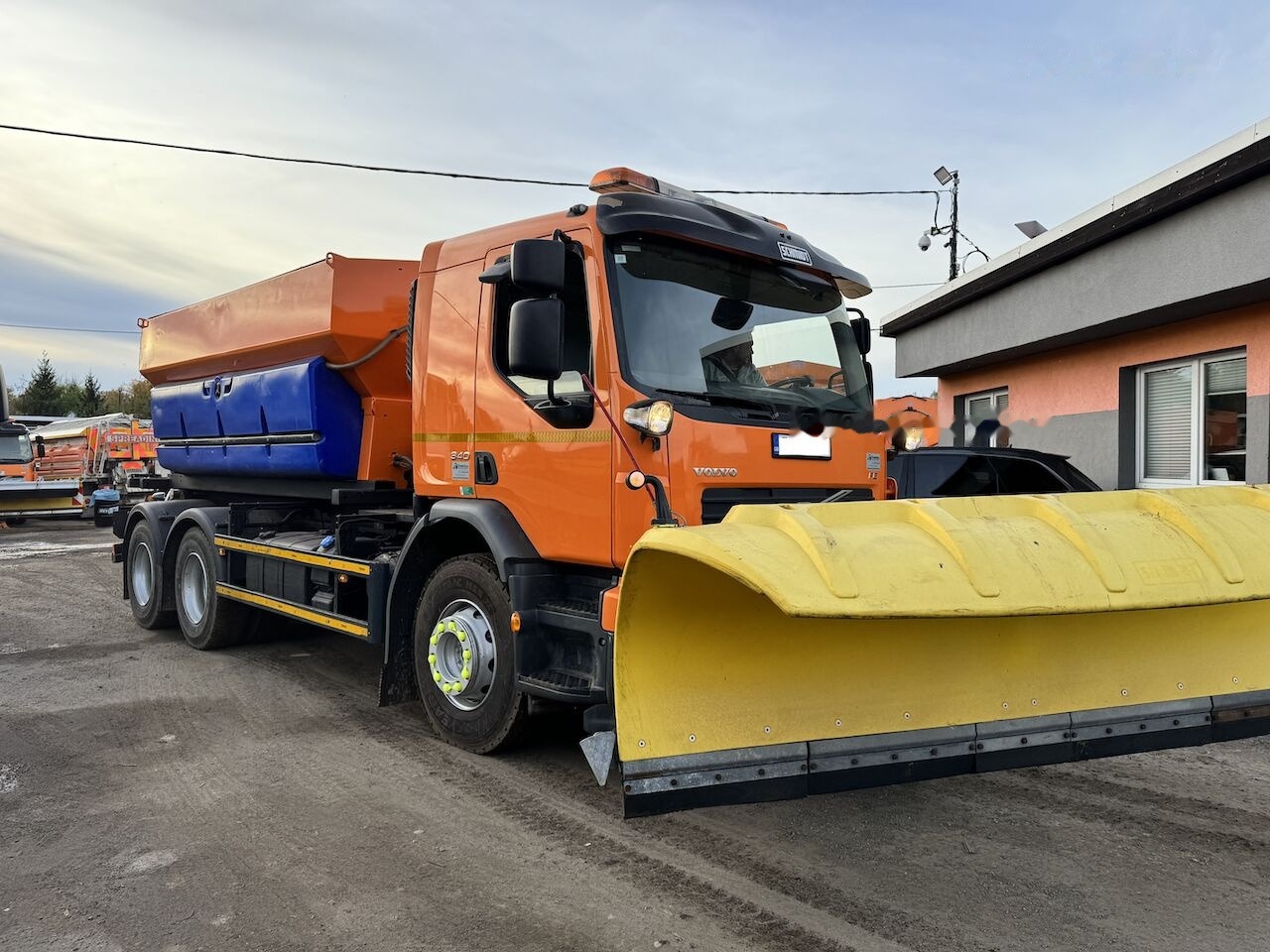 Volvo FE340 - Snow removal vehicle: picture 3 Volvo FE340 - Snow removal vehicle: picture 3