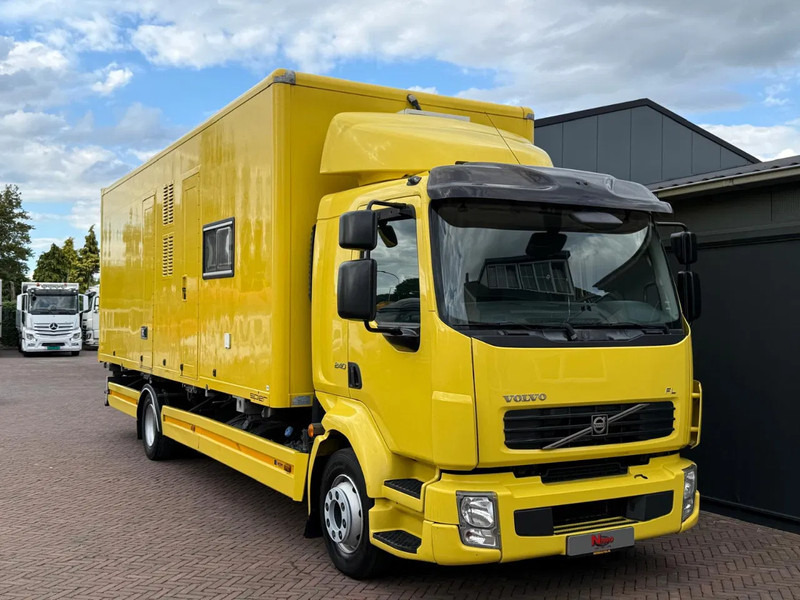 Box truck Volvo FL 12.240 Airco 2x bed Douche Heater Verkocht!: picture 1